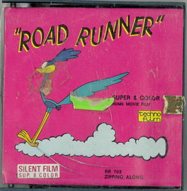 ROAD RUNNER ZIPPING ALONG (BEG SUPER 8)