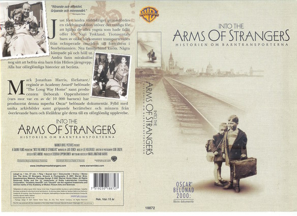 INTO THE ARMS OF STRANGERS (vhs-omslag)